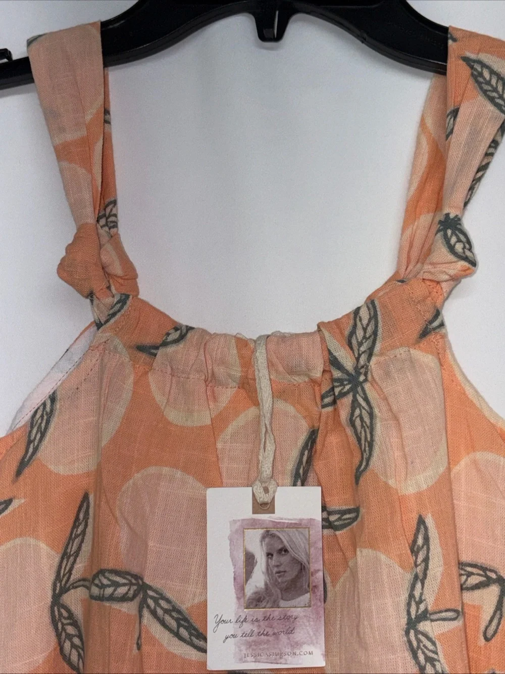 Jessica Simpson spring occasions 100%