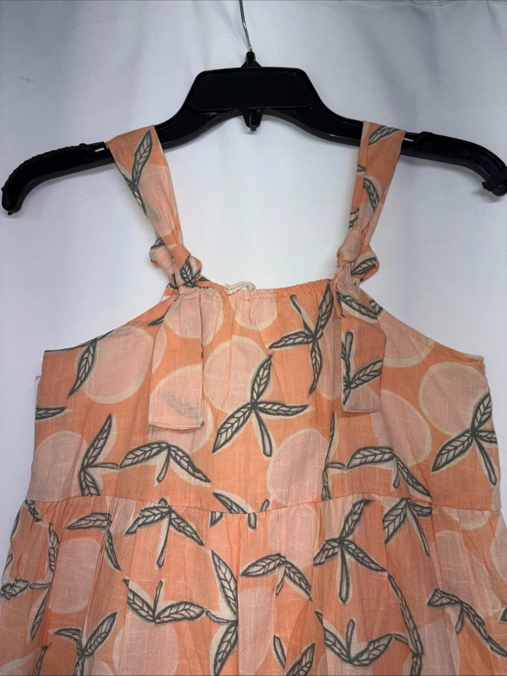 Jessica Simpson fun summer sleeveless