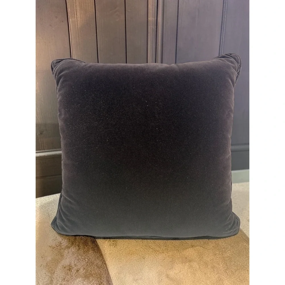 N/A any velvet by