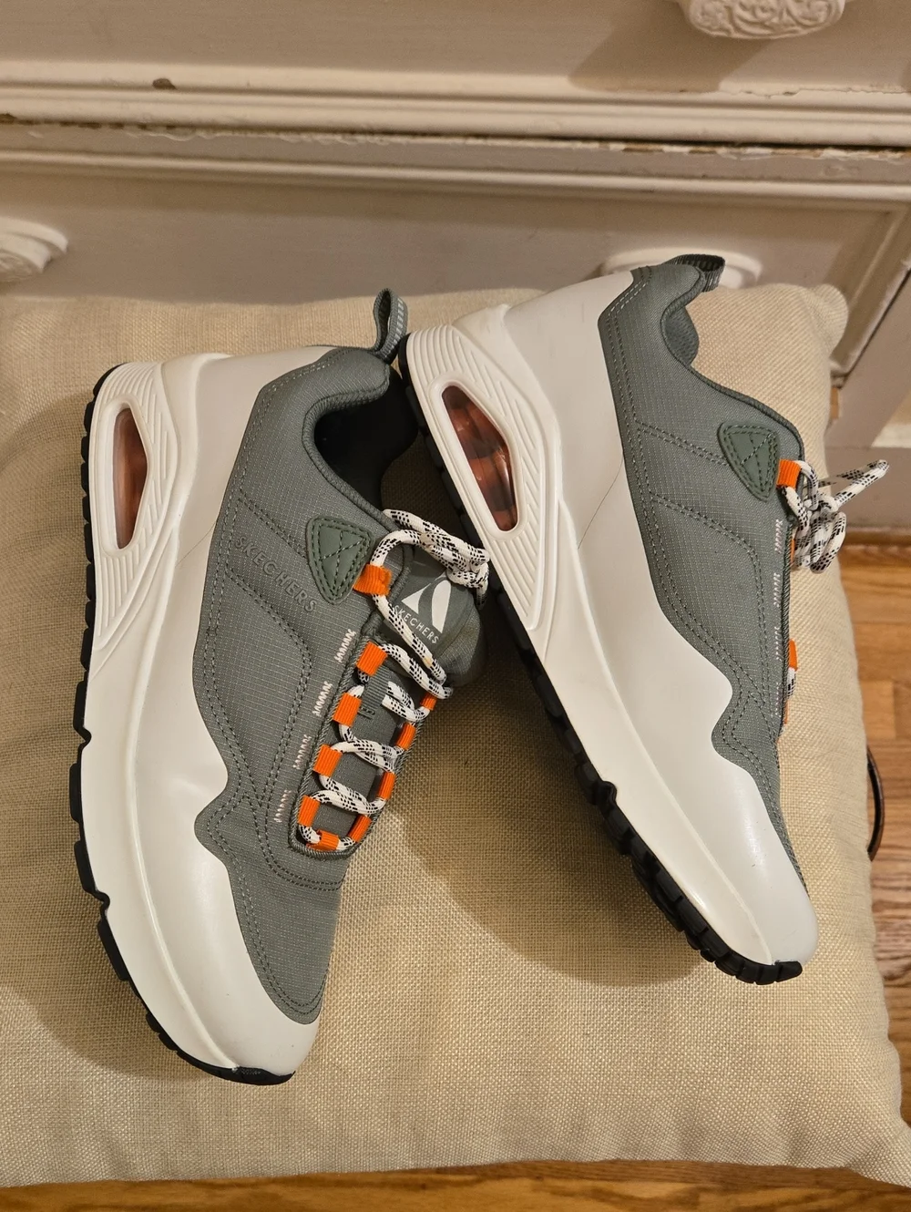 Skechers Mens Uno-Maverick Collegiate Sneakers Sz 9
