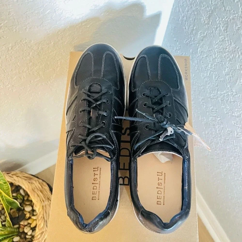 BED STU Men's Muller Leather Sneaker, Pre-Scuffed, Designer, Navy, Size 11.5 NWT