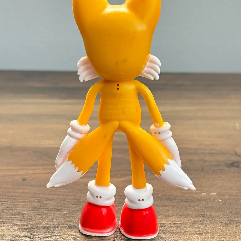 SEGA Sonic The Hedgehog Bend Ems Tails Bendable Poseable Toy Action Figure 2022