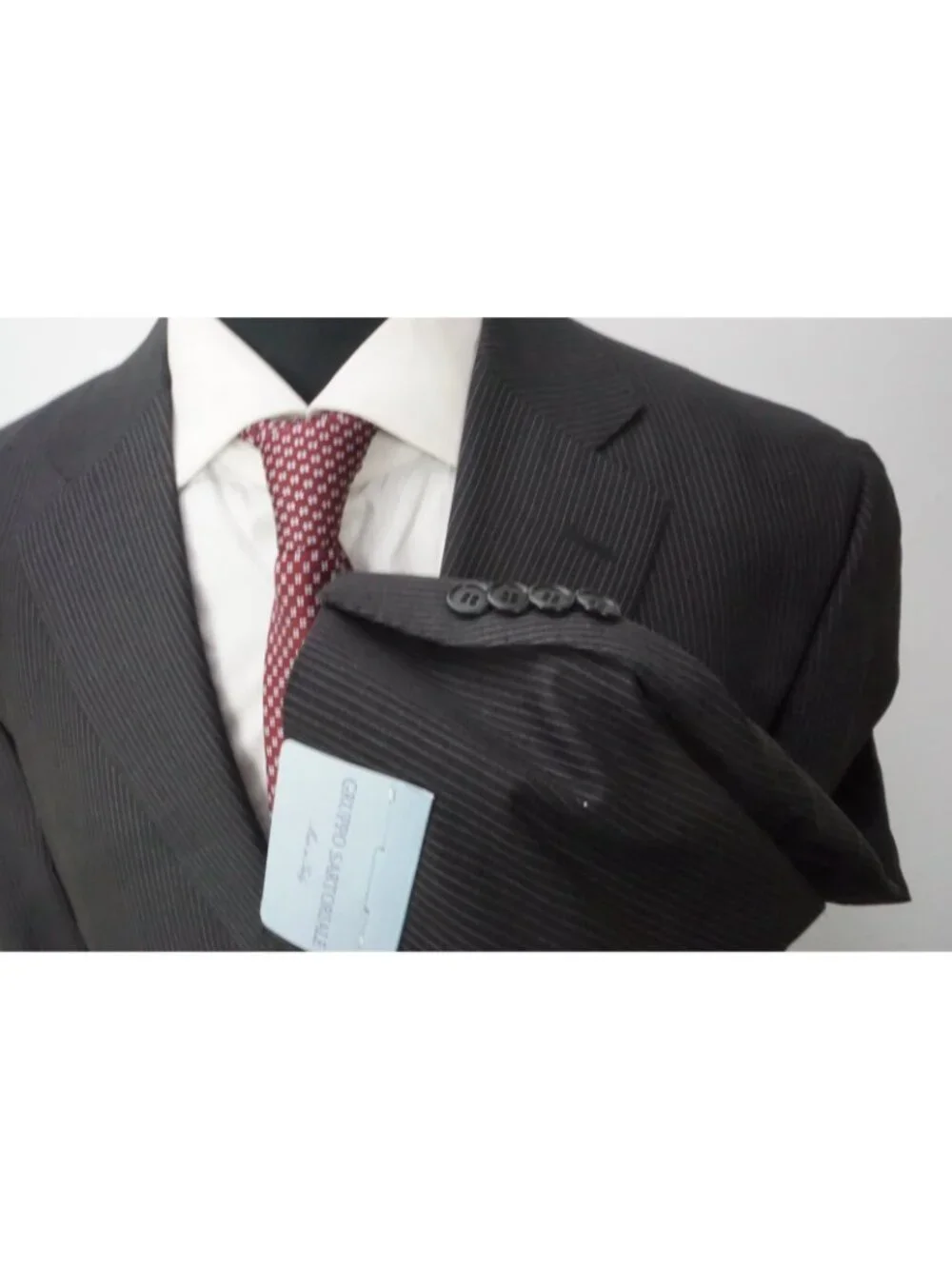 Gruppo sartoriale approximate measurements