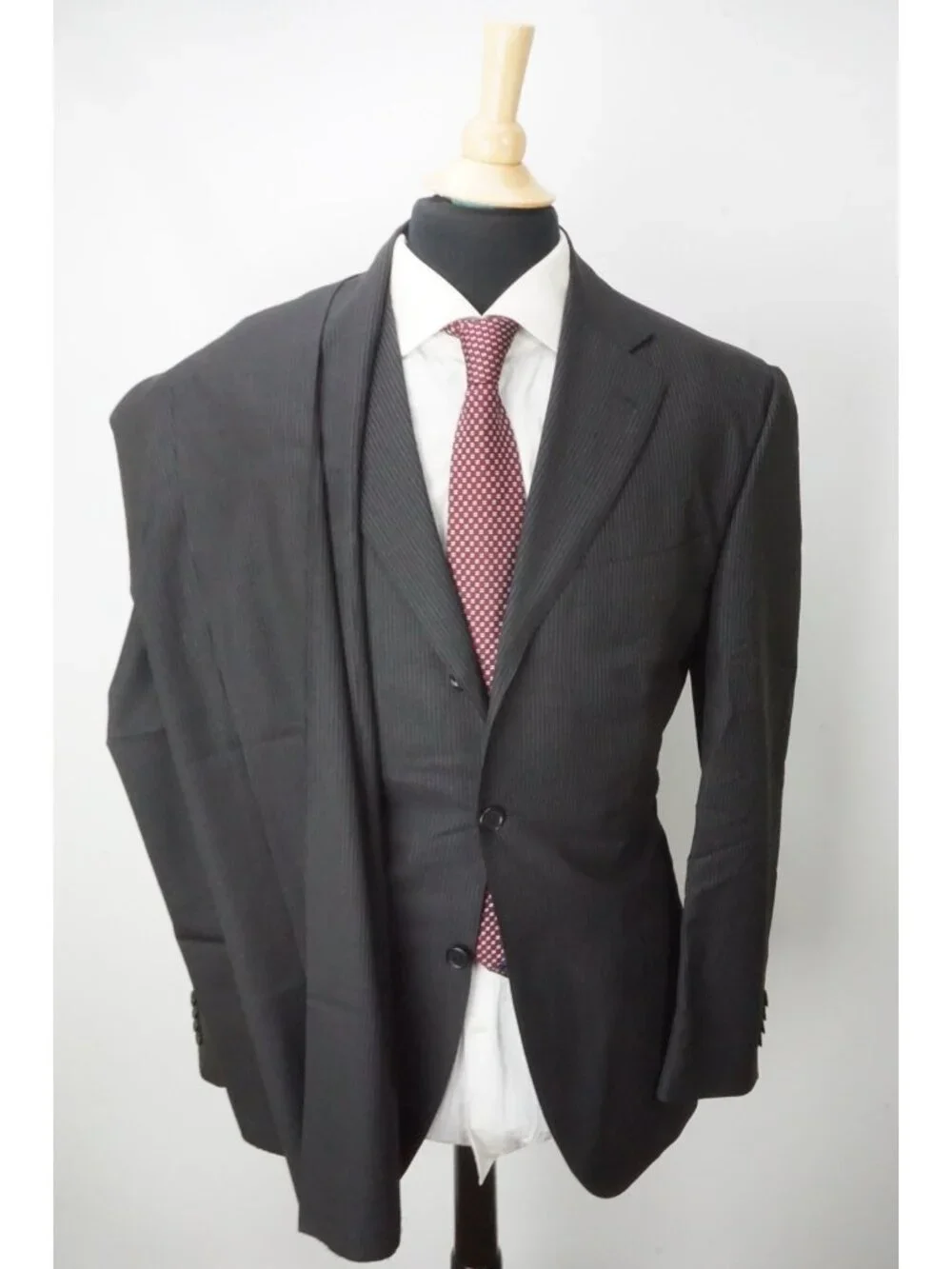 Gruppo sartoriale approximate measurements