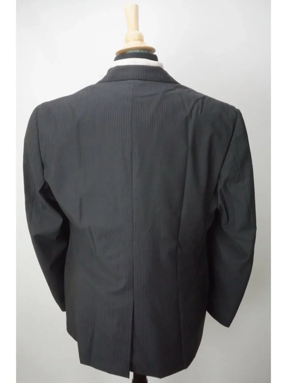 Corneliani jacket seam vents