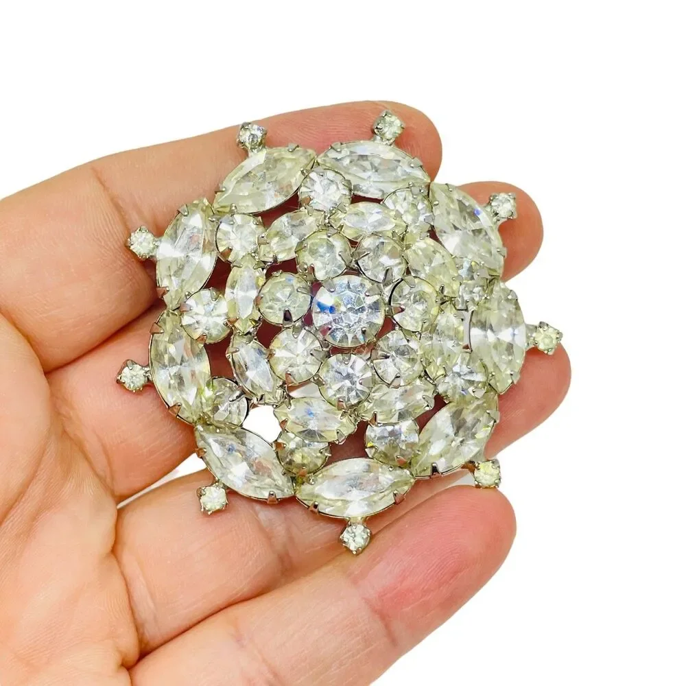 Albert Weiss wear jewelry