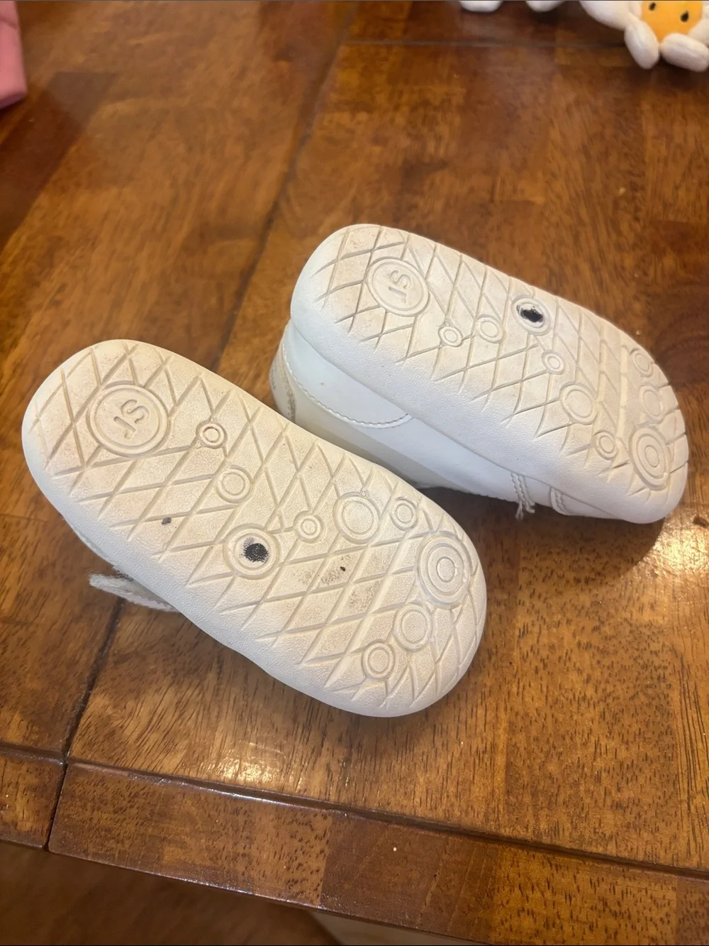 Stride Rite easy hook