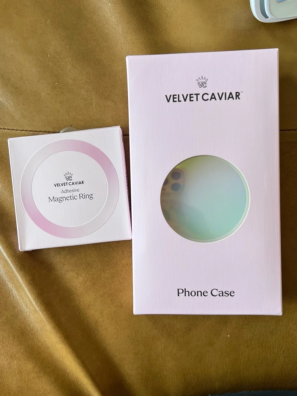 Velvet Caviar 13 pro