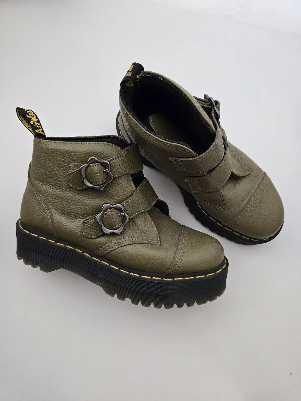 Dr. Martens pre owned