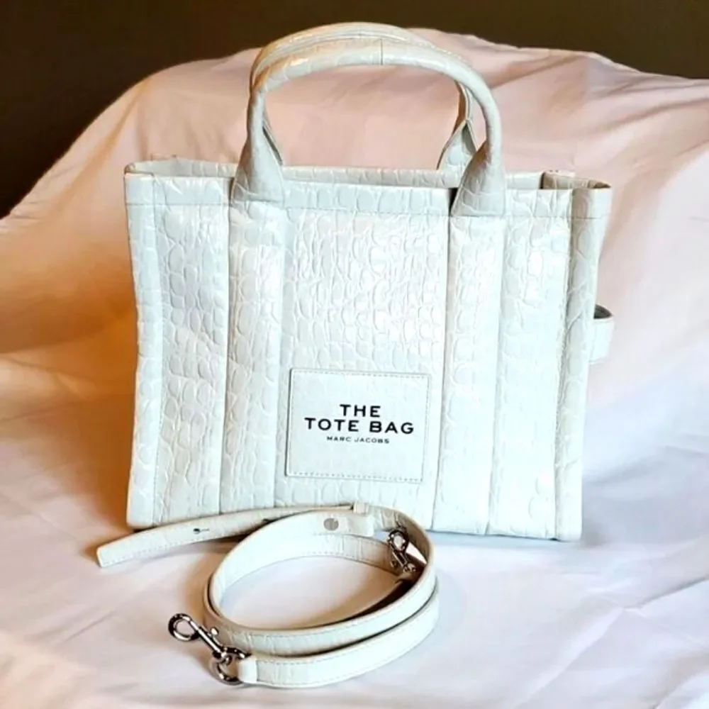 MARC JACOB Small,BRAND NEW! Tote, Croc Print Patent Leather. NWT!