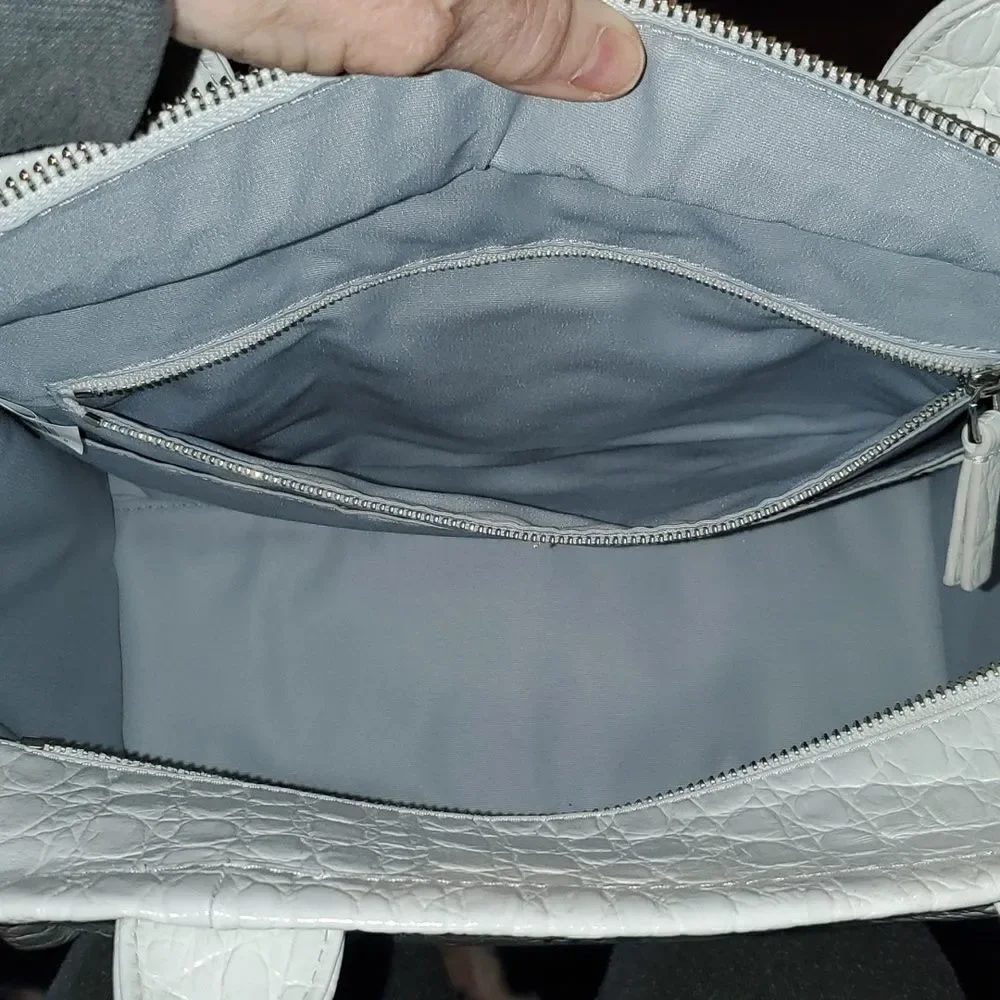 MARC JACOB Small,BRAND NEW! Tote, Croc Print Patent Leather. NWT!