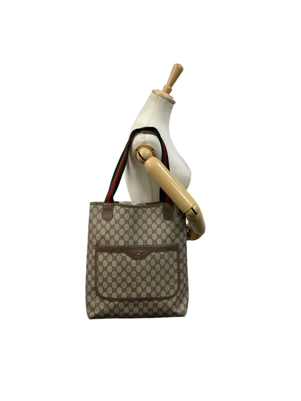 Gucci regarding brands
