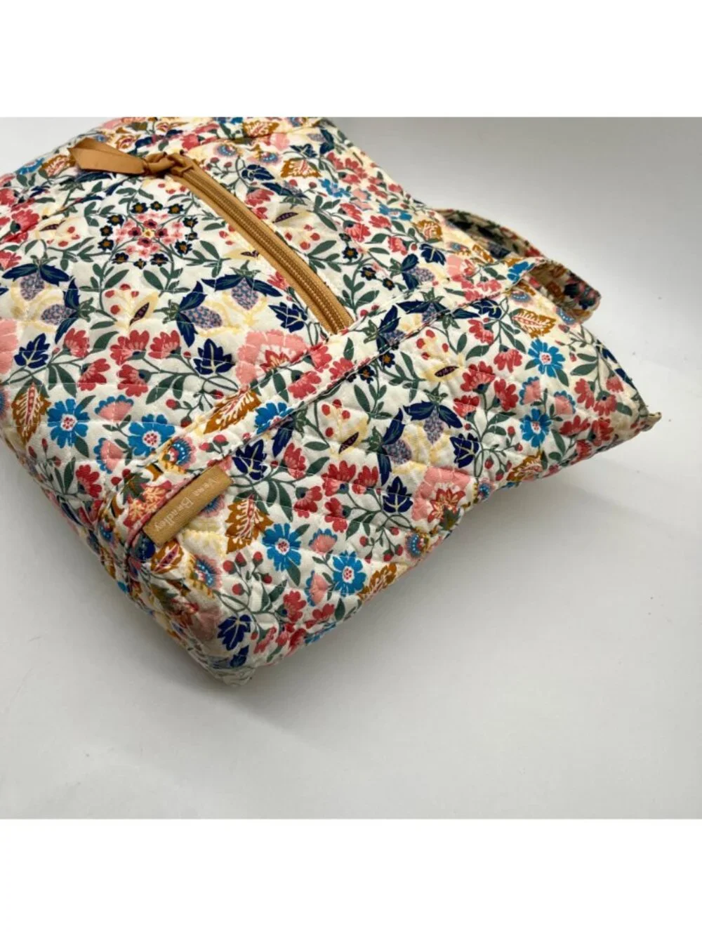 Unbranded bright cheerful