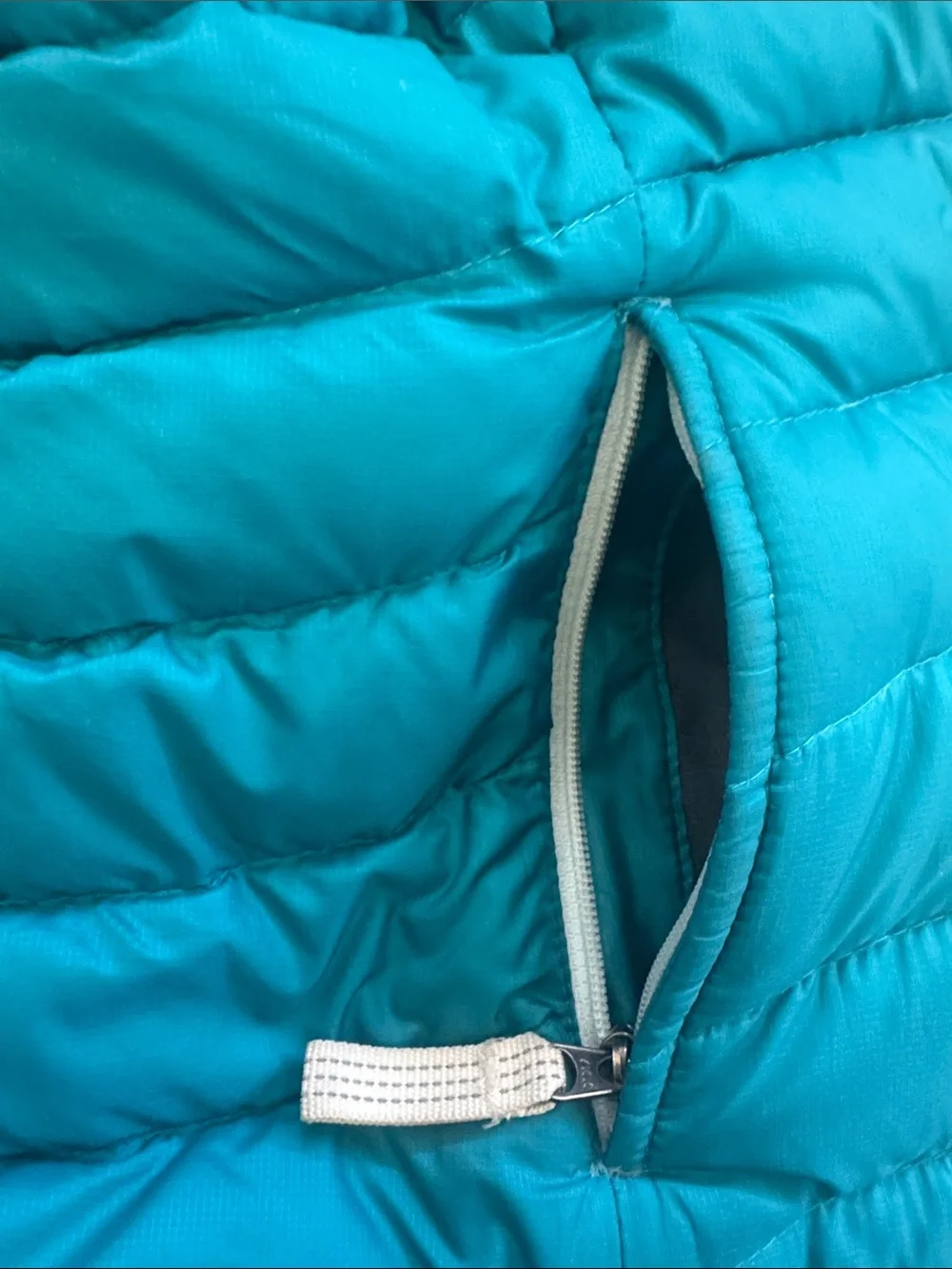 Patagonia sleeveless quilted