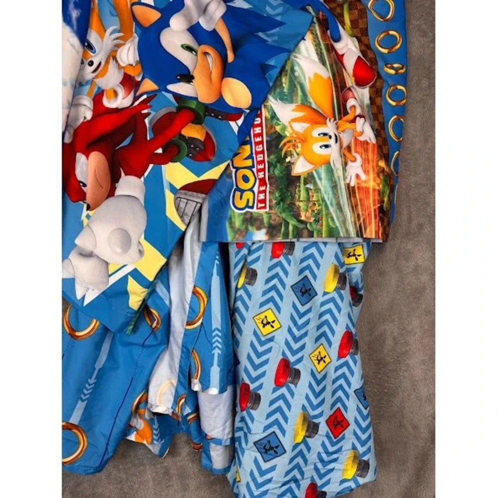 Sonic The Hedgehog color elements bedding