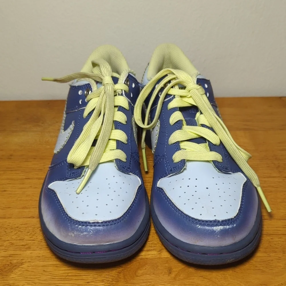 Nike free business sneakers