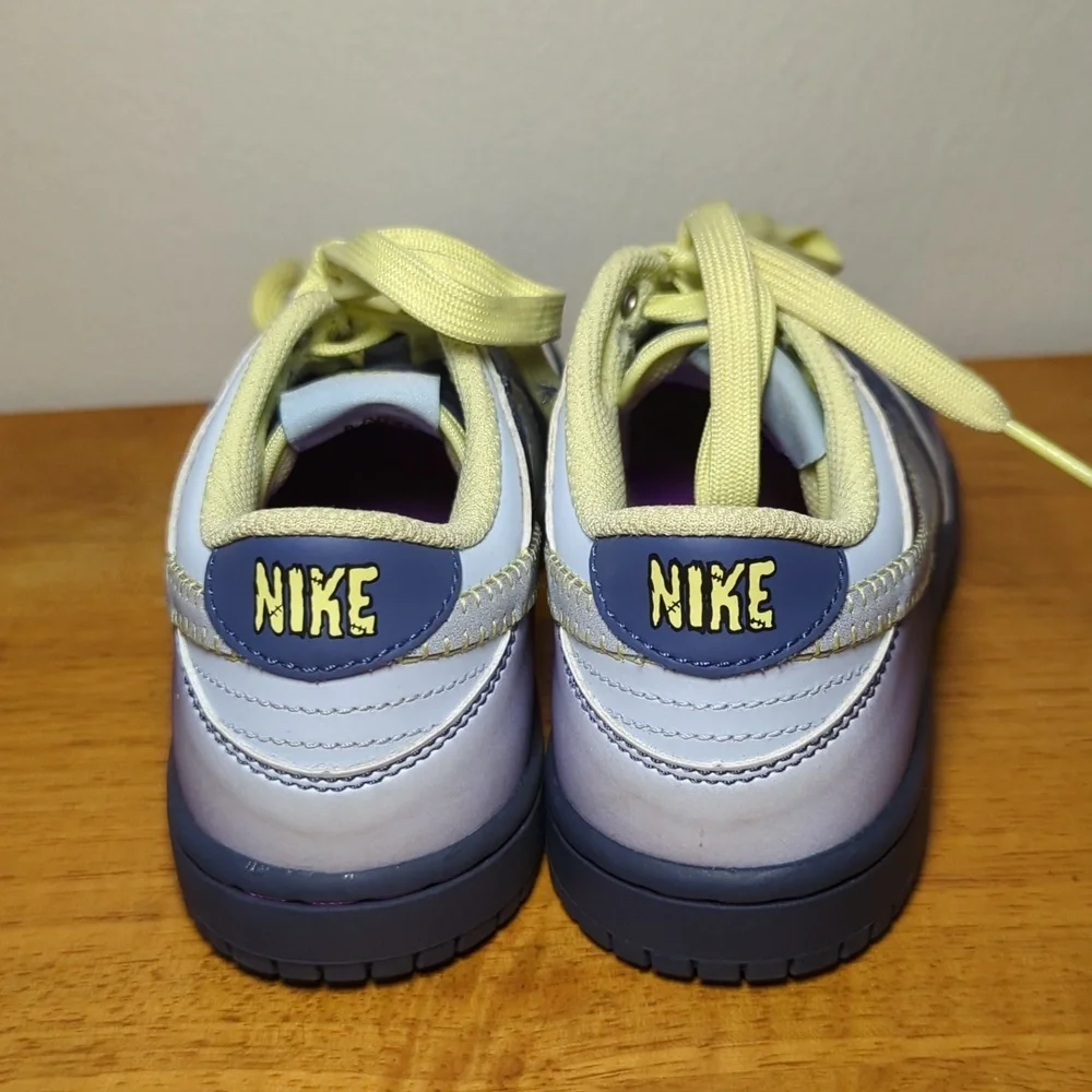Nike boys blue wash
