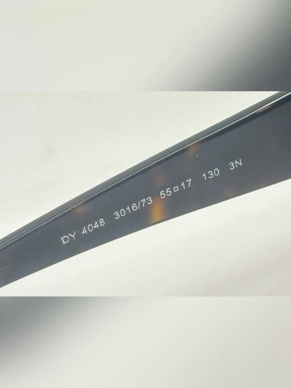 Dkny listing pair