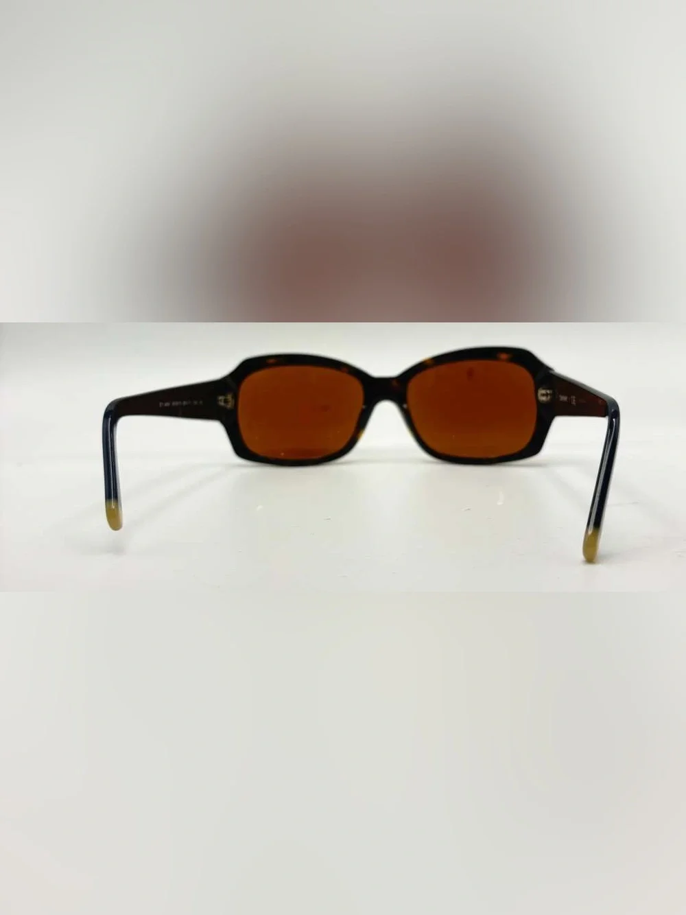 Dkny listing pair