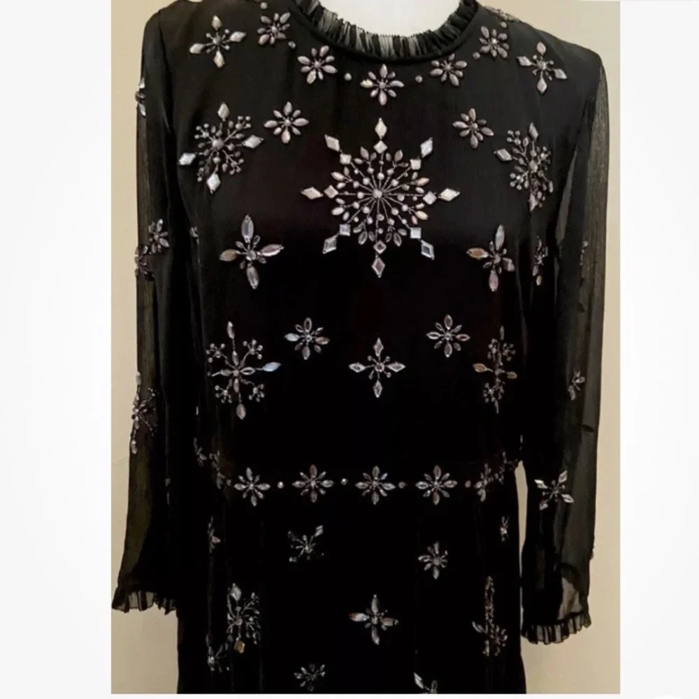 kate spade this stunning