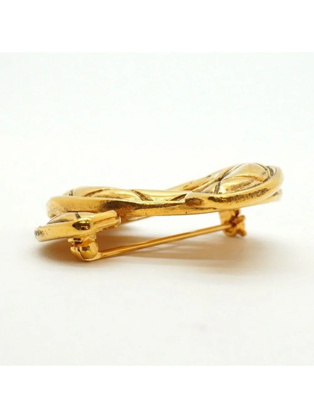 CHANEL brooch vintage