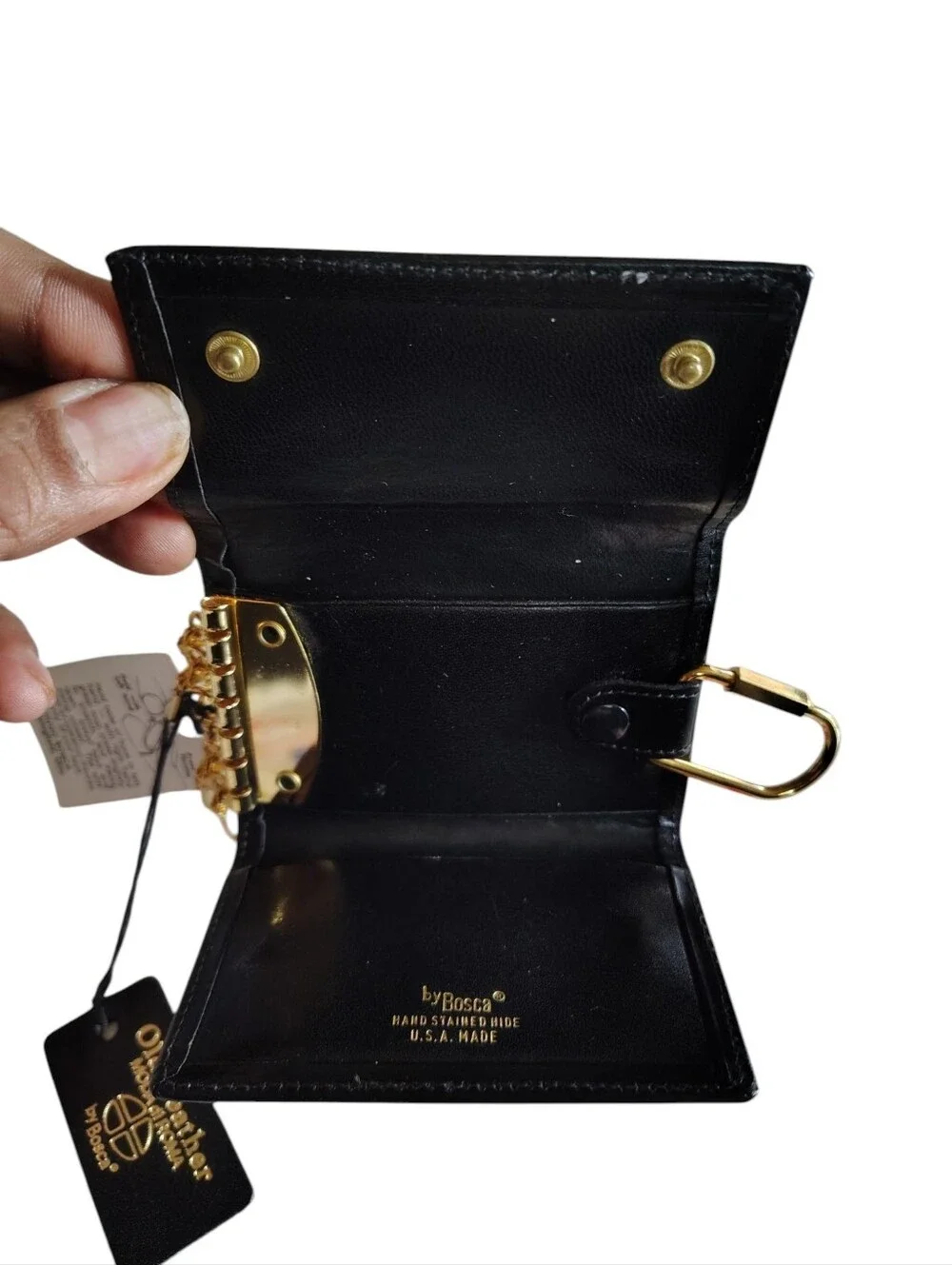 Bosca organized clasp