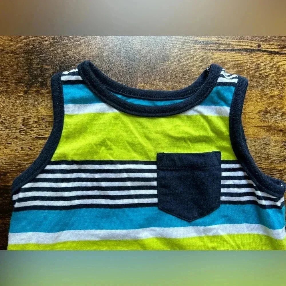 SET: Baby boy, Carter’s swim trunks + jumping beans. Size: 12M​