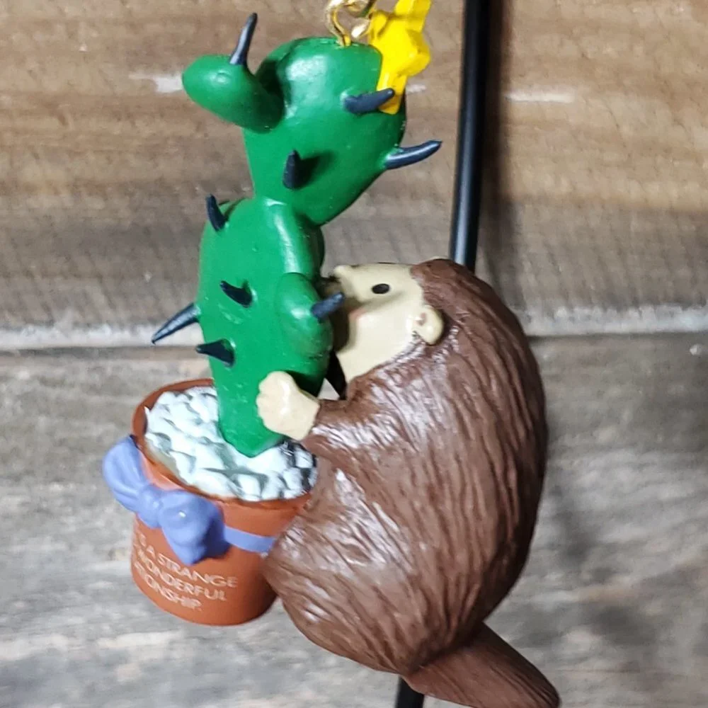 1993 Hallmark Keepsake Ornament Strange & Wonderful Love