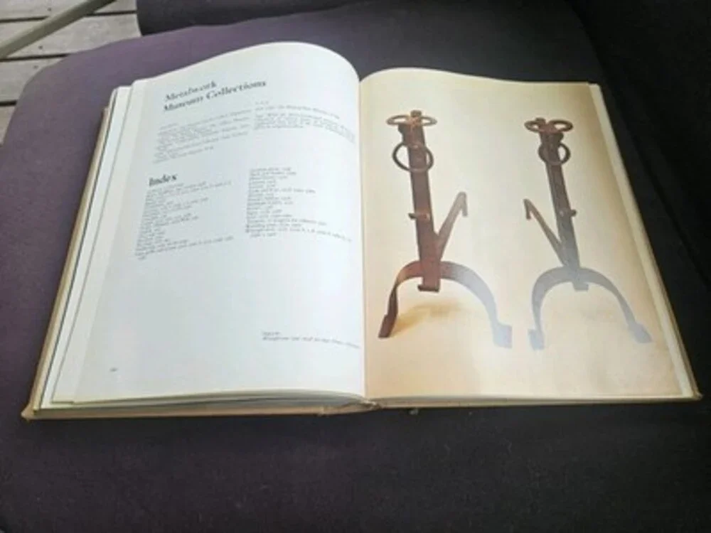 The Collectors' Encyclopedia of Antiques 1976 Edited by Phoebe Phillips