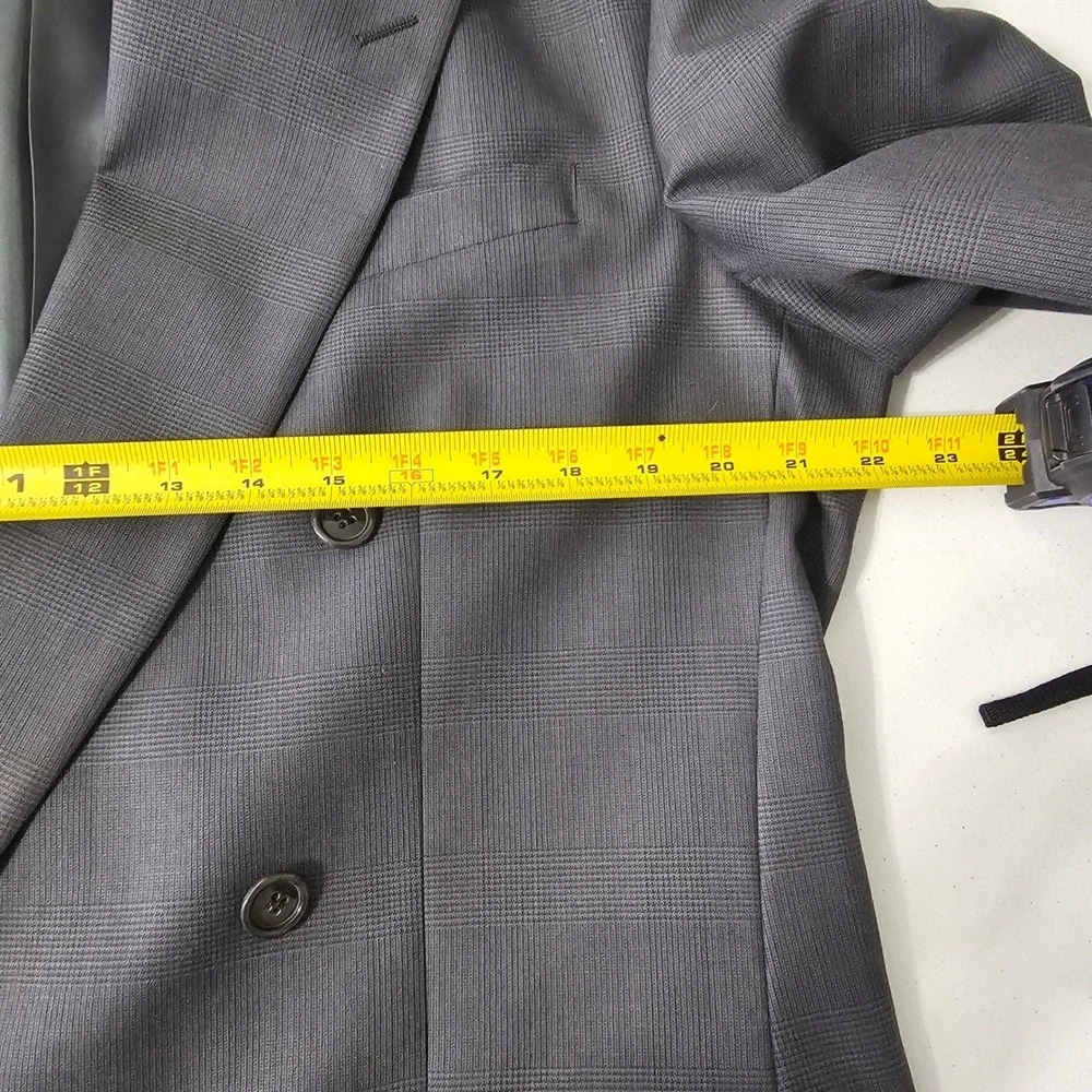 Yves Saint Laurent Double Breasted Suit 42R Gray Plaid Vintage Designer Business