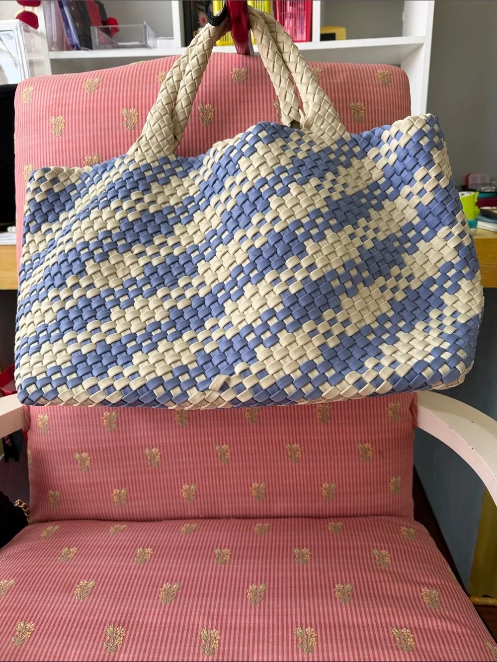N/A handwoven tote