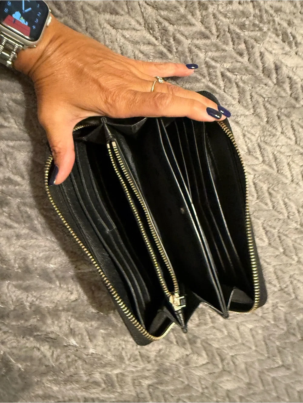 kate spade classic zip