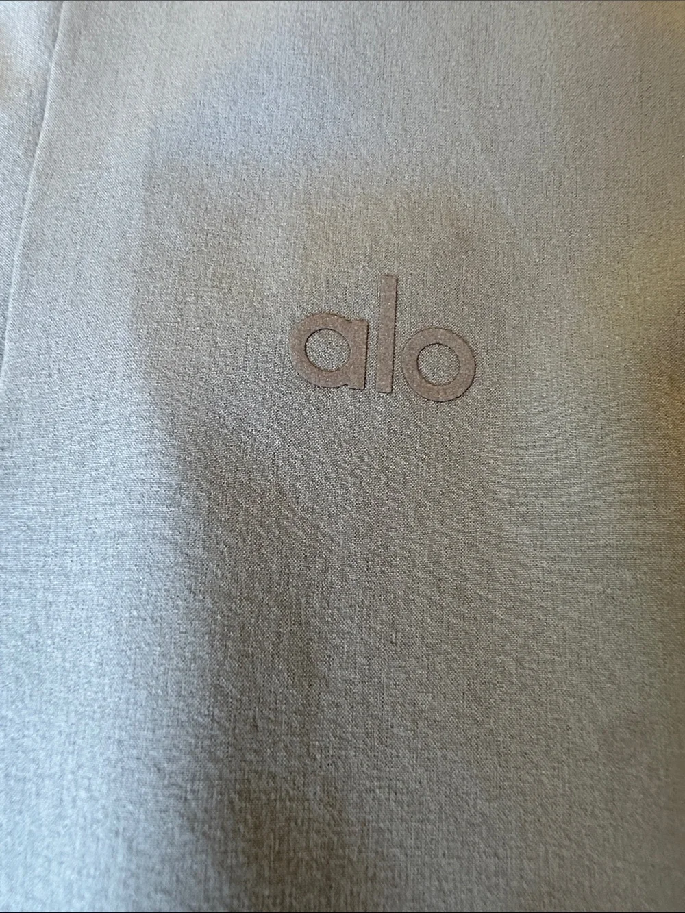 ALO Yoga effortless wide