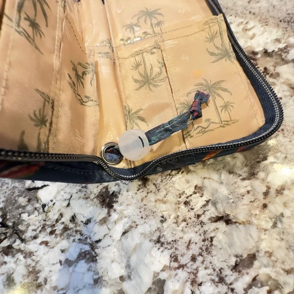 lug women travel