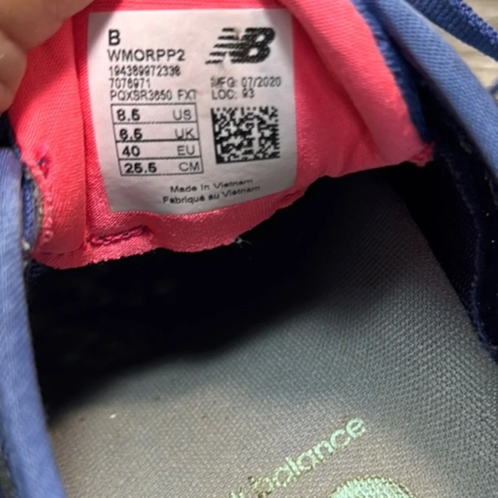New Balance ideal shoes navy