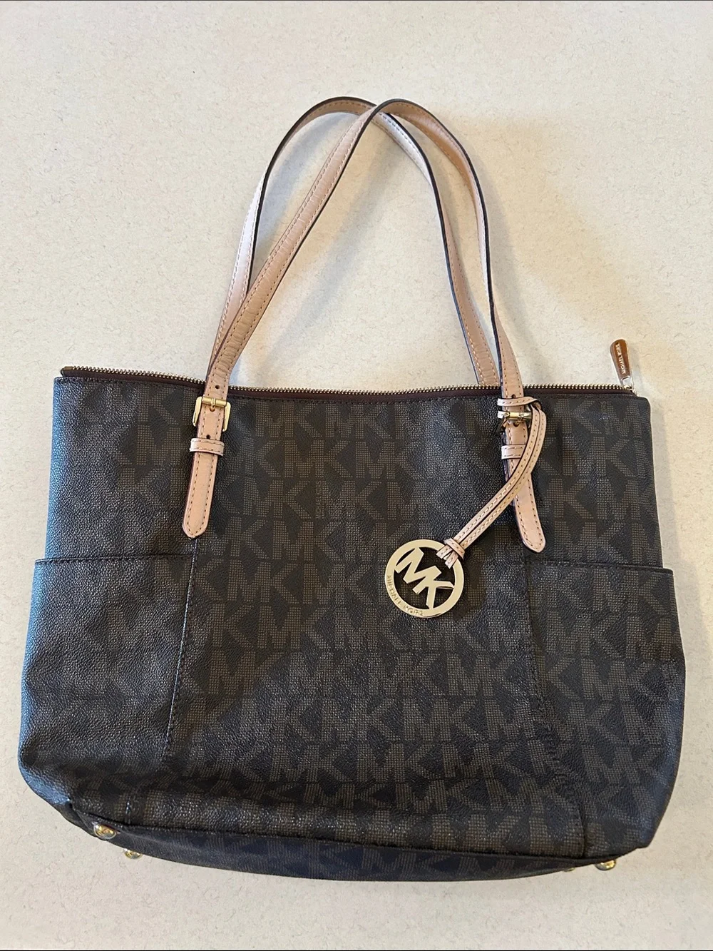 MICHAEL Michael Kors Jet Set East West Tote Signature Monogram Canvas E-1306