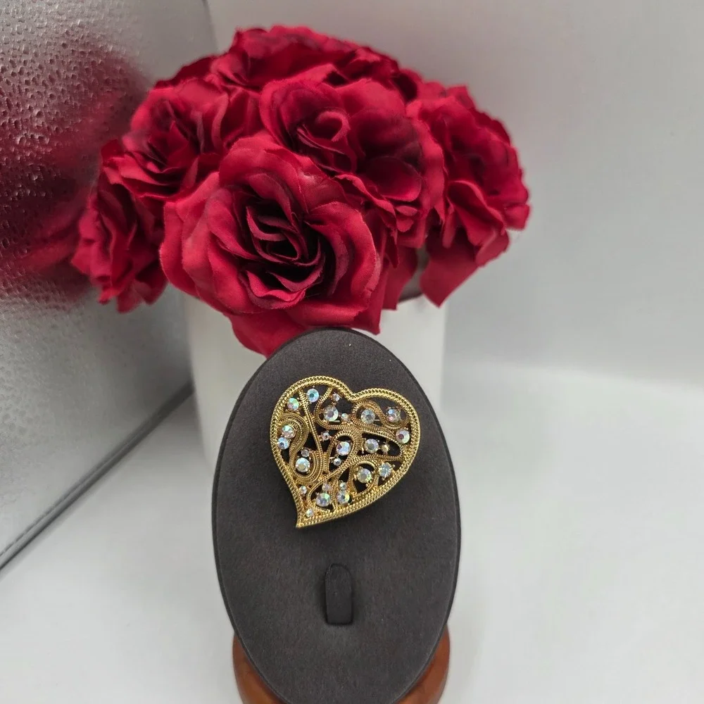 Vintage Gold Tone Heart Shape Brooch Pin White Crystal 1.5