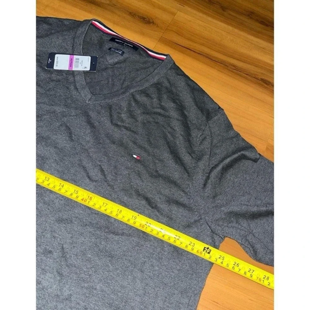 Tommy Hilfiger tags size sku