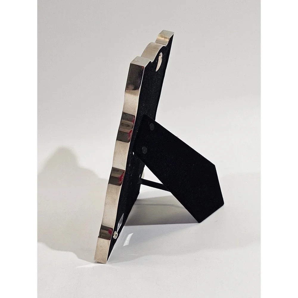 Jonathan Adler frame measures