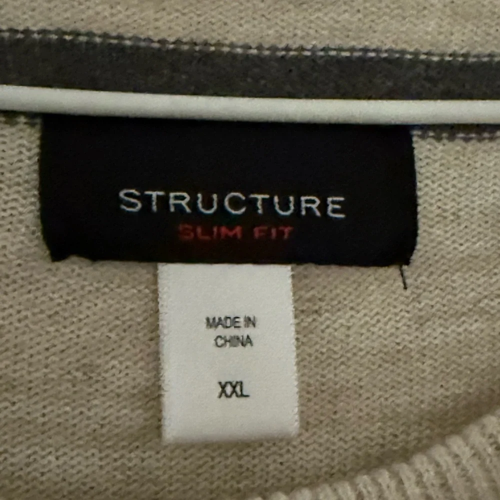 Structure Beige and Black Knitwear
