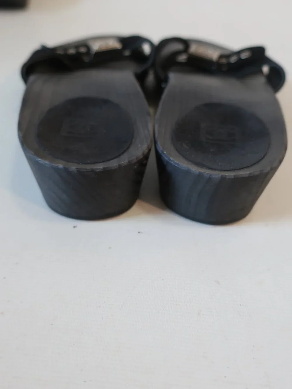 CHANEL authentic women