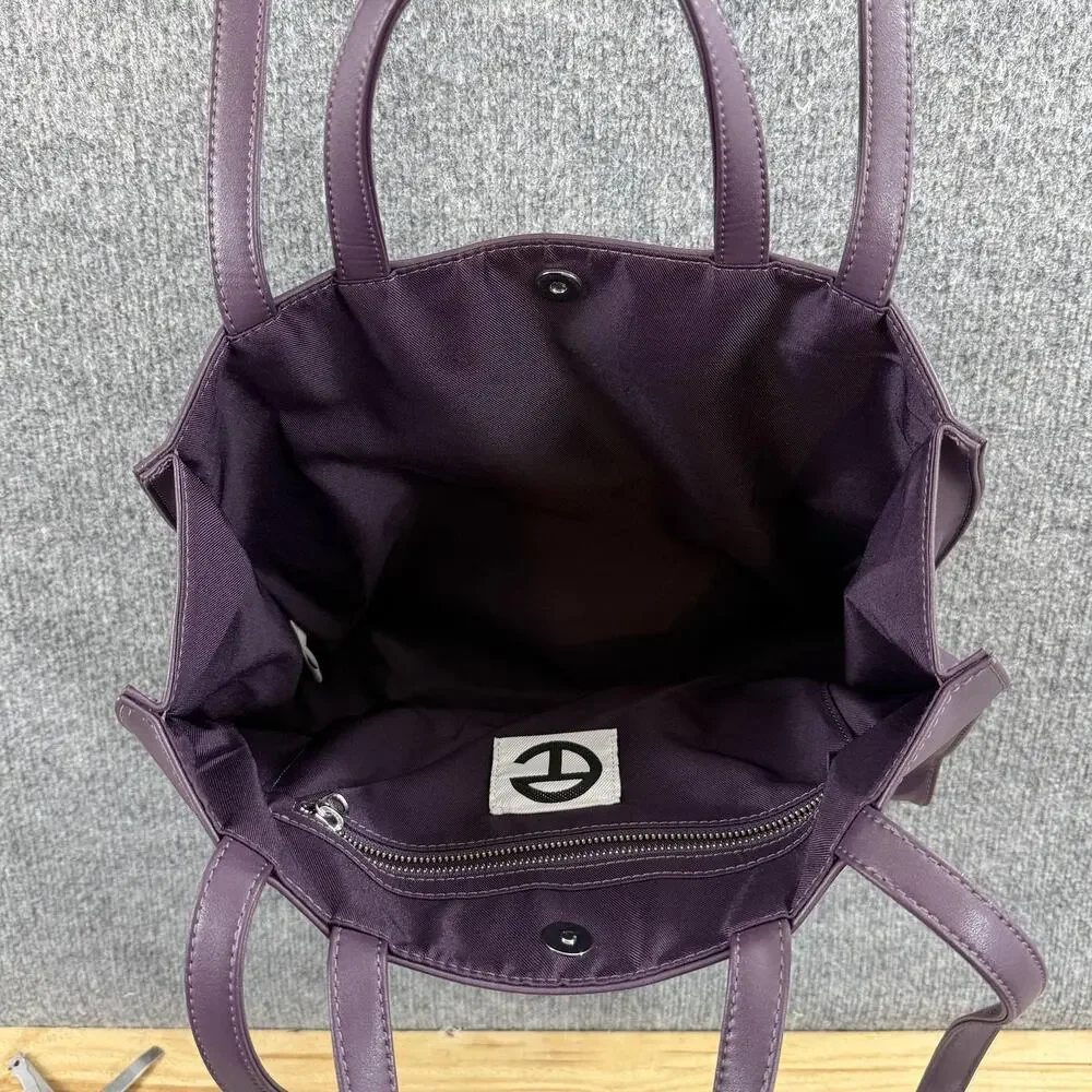 Telfar medium eggplant