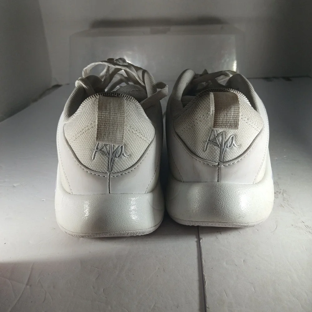 Nike ja wilson