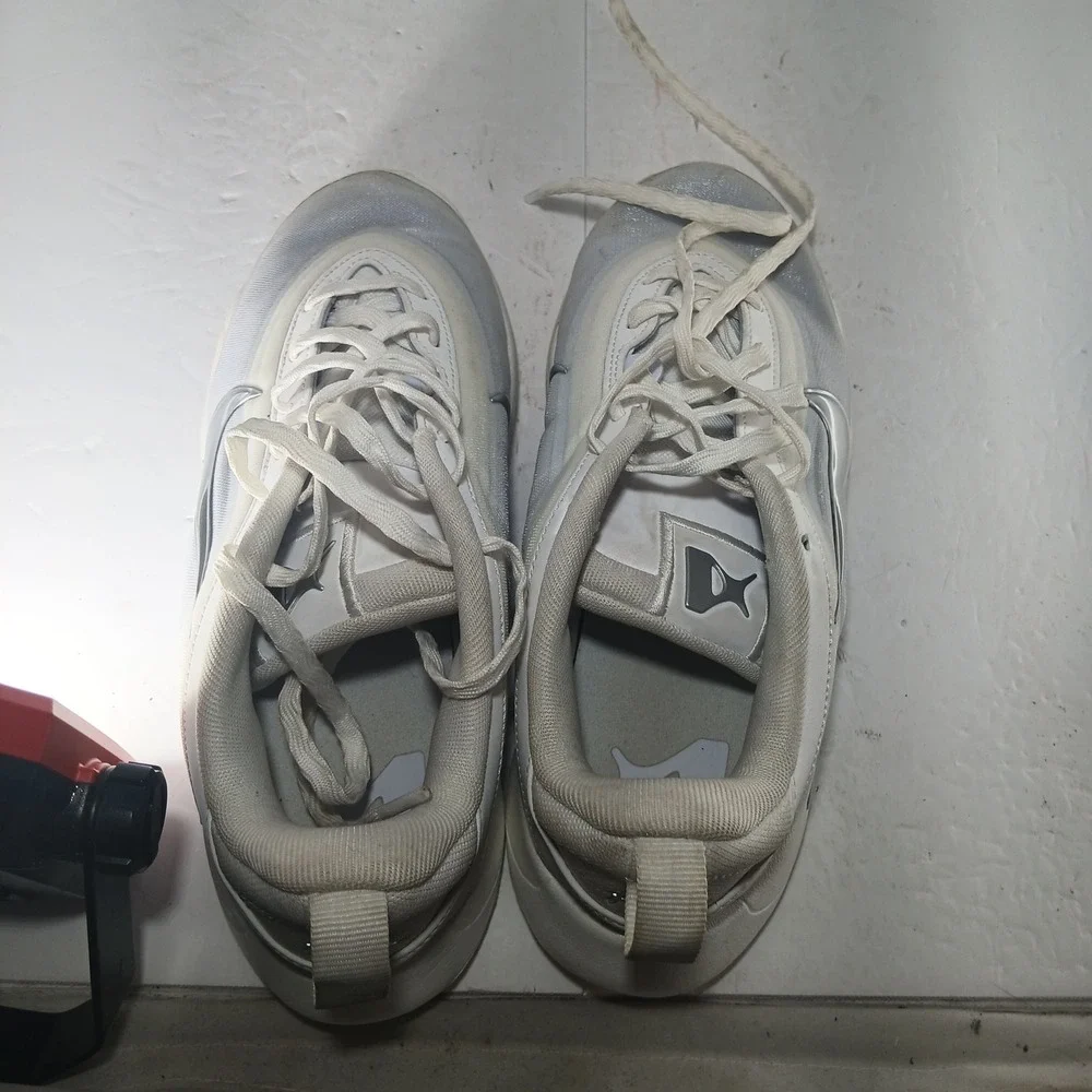 Nike ja wilson