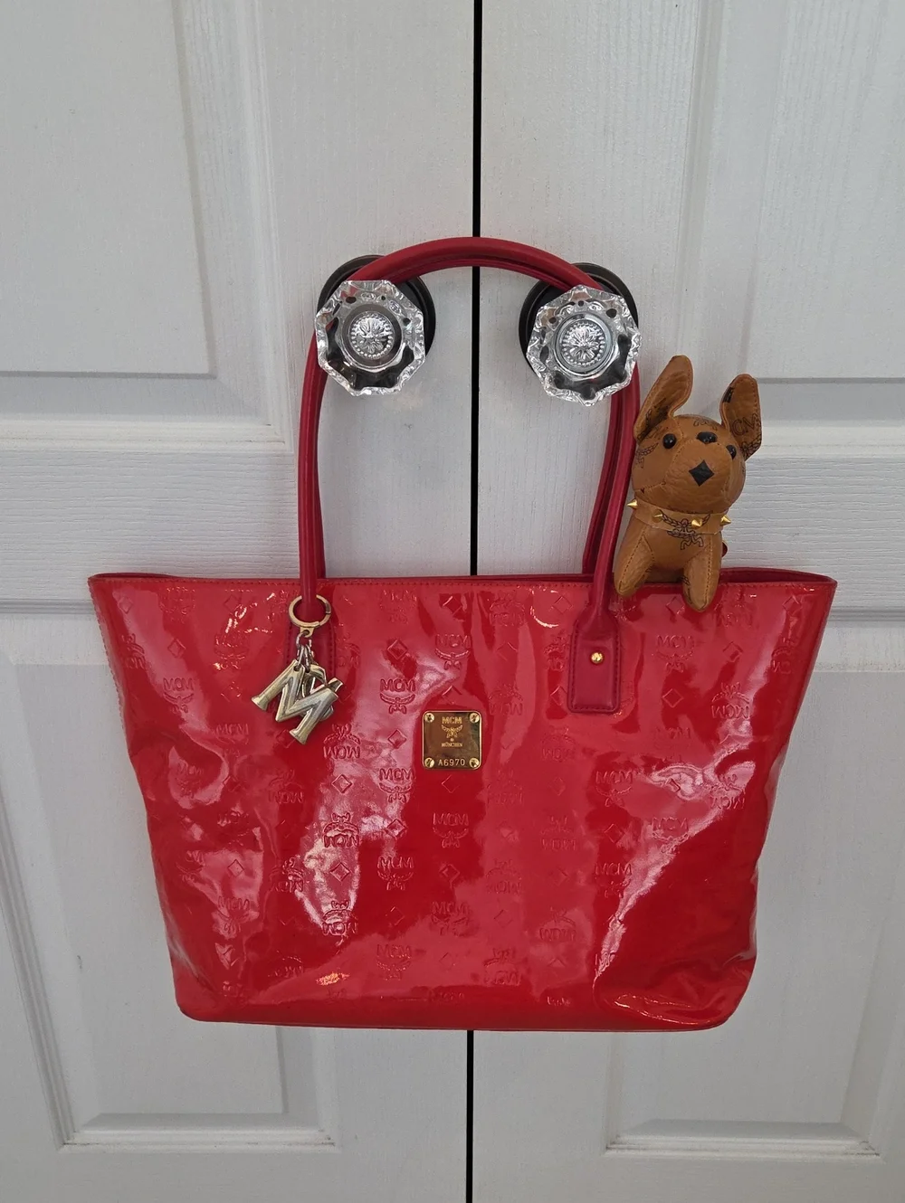 EUC MCM Limited Edition Red Patent Embossed Leather Tote With COA ❤️