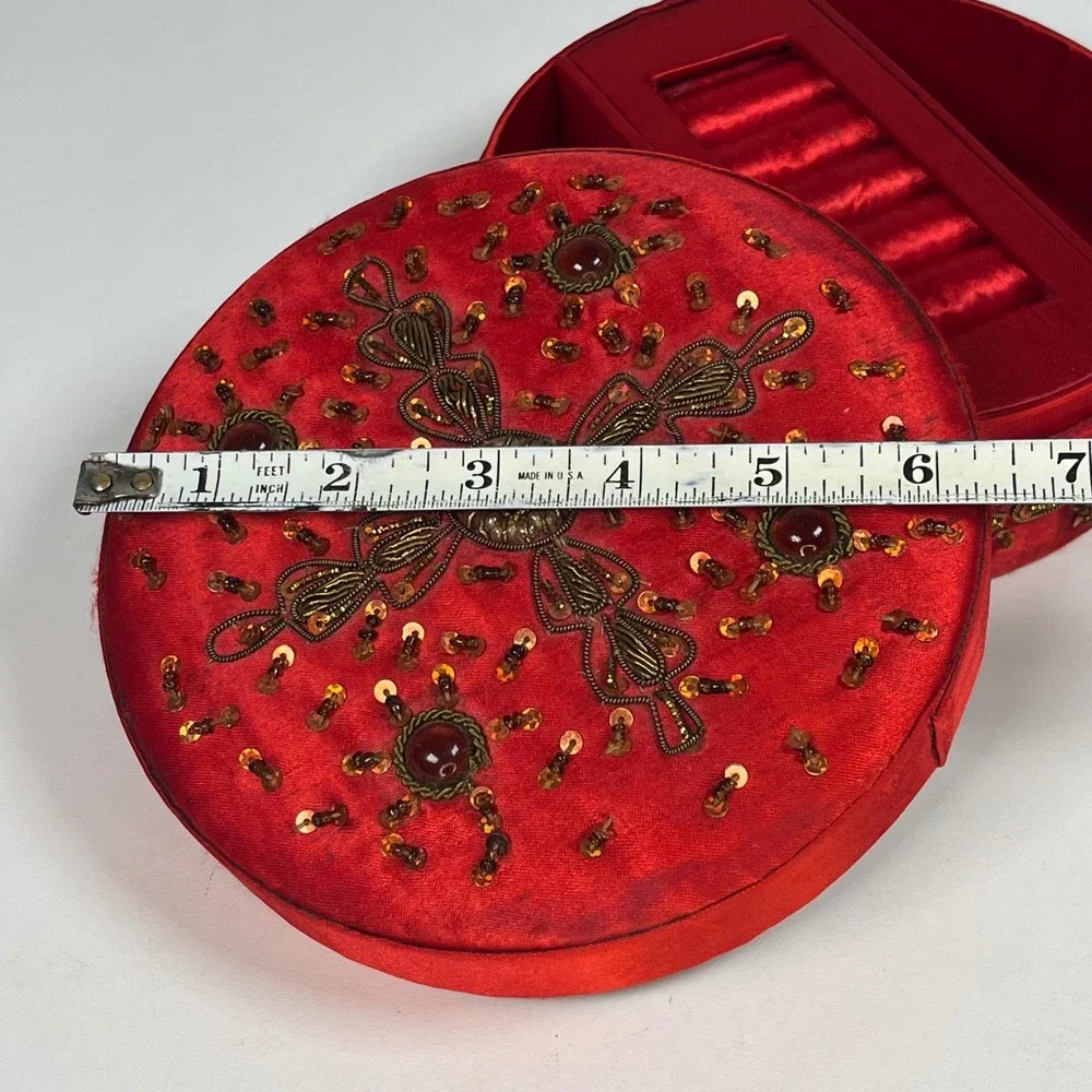 N/A beaded sequins compartments