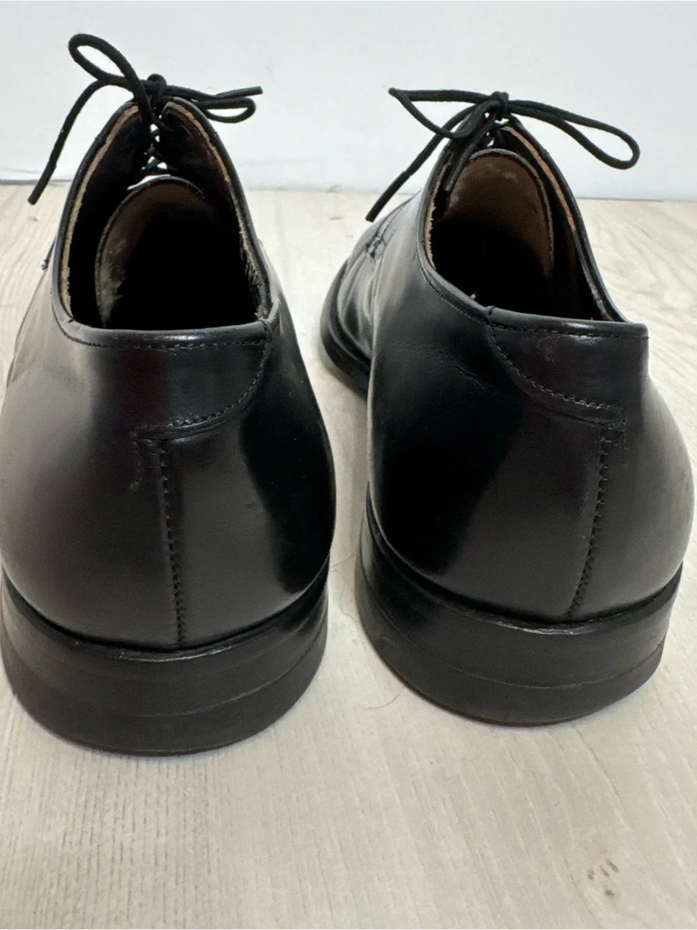 Vintage polished black