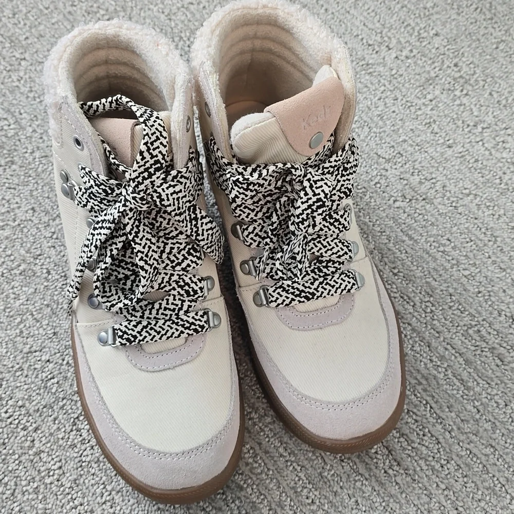NWOT Keds Luxe Leather w/ Faux Shearling and Thinsulate Midland Wedge Msrp $130