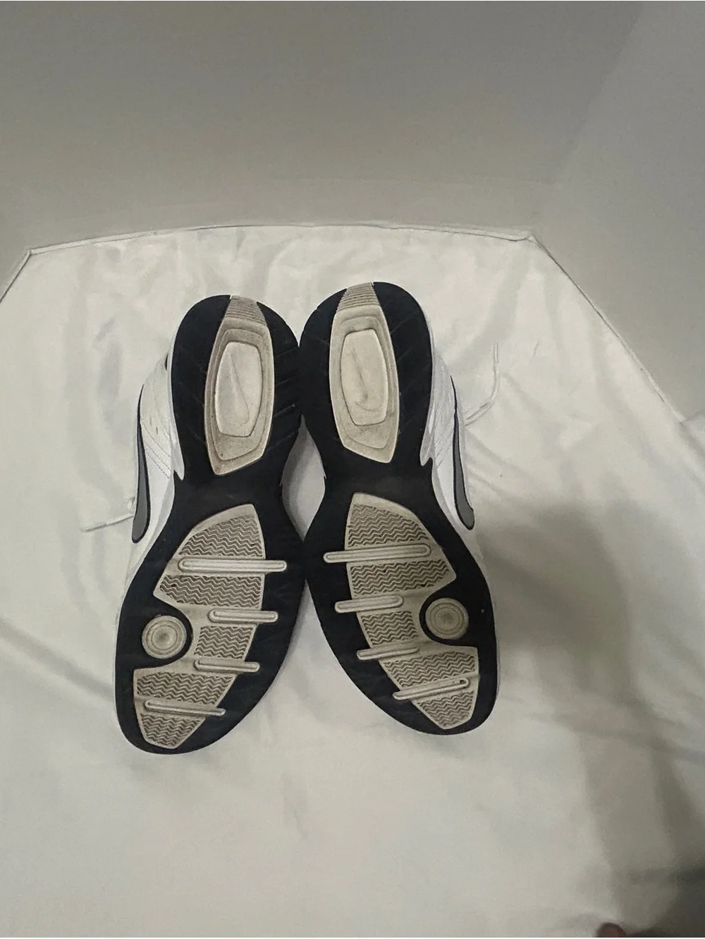 Nike Monarch Men's White Navy Low-Top Sneakers Size 13 Walking Shoes