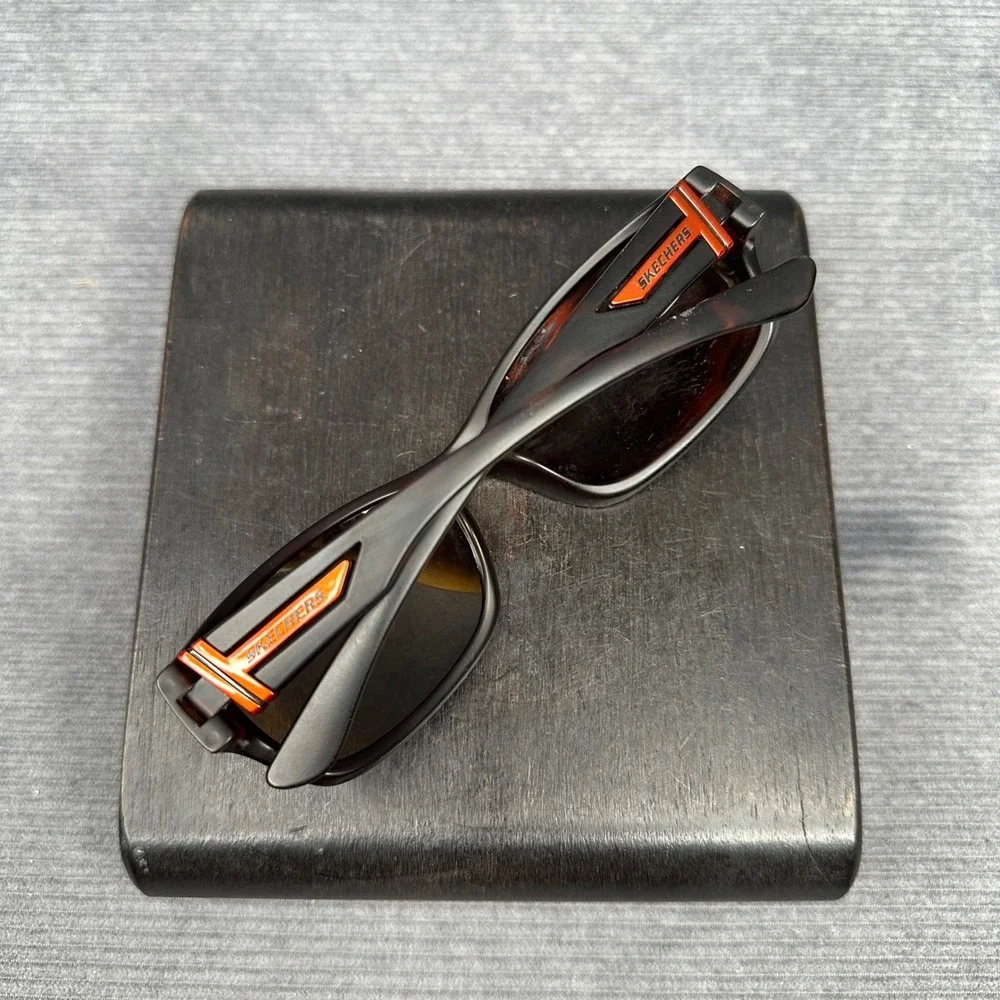 Skechers SE5085 TOR-1P Polarized Y2K Sunglasses Tortoise Orange Rectangular Wrap